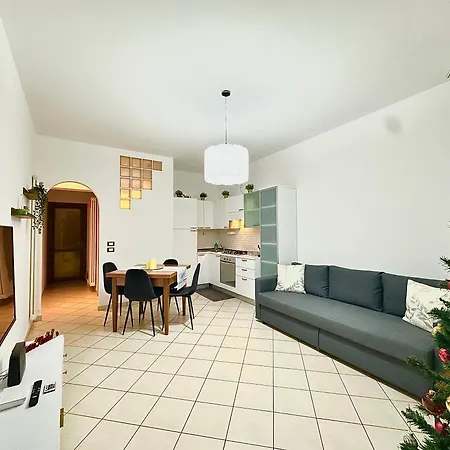 Domus Sofia Historic Center Apartment *