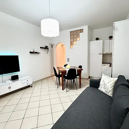 Domus Sofia Historic Center Apartment *